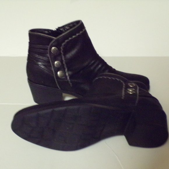 Baretraps Womens Bethany Black Ankle Booties Shoe - Picture 8 of 9